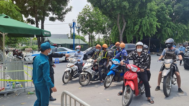 Phương tiện giao thông từ Hưng Yên về Hà Nội đồng loạt quay đầu 