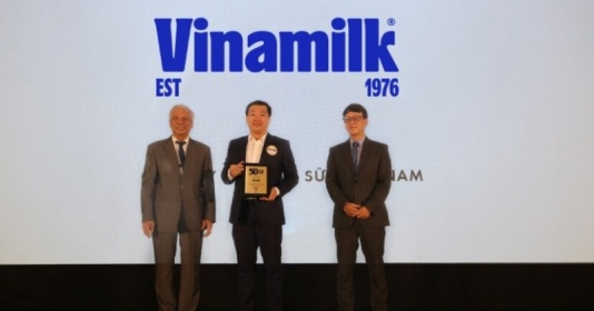 Qua 20 năm cổ phần hóa, Vinamilk luôn nằm trong top doanh nghiệp niêm yết hàng đầu tại Việt Nam 