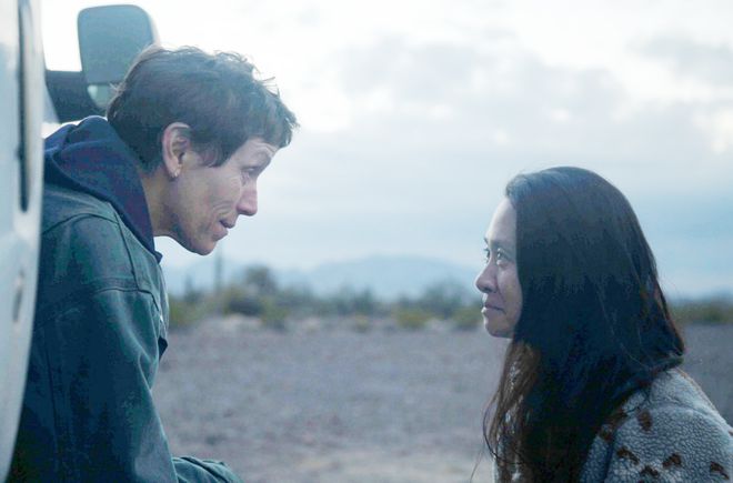 Quả cầu vàng dành cho Chloé Zhao là lời đáp trả nạn phân biệt chủng tộc - ảnh 2