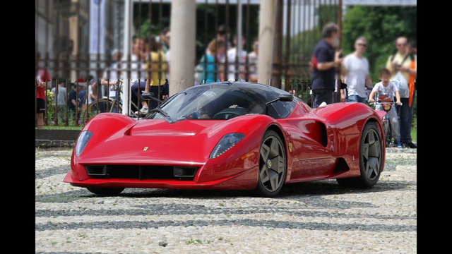 Quá trình mông má Ferrari P4/5 độc nhất thế giới: Lau chùi từng li từng tí, 3 người làm việc tỉ mẩn trong hai ngày - Ảnh 1.