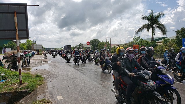 quang-b236nh-chuan-bi-39com-an-nuoc-uong39-ho-tro-nguoi-d226n-tro-ve-tu-c225c-tinh-th224nh-ph237a-nam_1.jpg