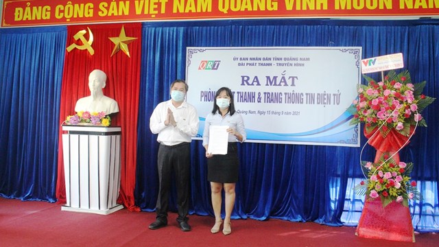 Quảng Nam: Đài PT-TH tỉnh ra mắt Phòng phát thanh và Trang thông tin điện tử 