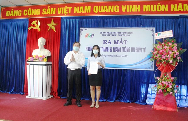 quang-nam-d224i-pt-th-tinh-ra-mat-ph242ng-ph225t-thanh-v224-trang-th244ng-tin-dien-tu_5.jpg