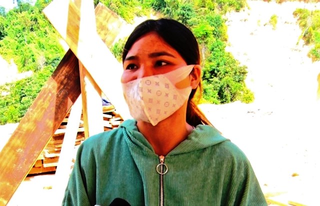 quang-nam-gap-r250t-ho224n-thien-nh224-o-cho-b224-con-v249ng-sat-lo_5.jpg