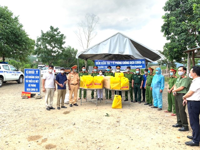 quang-nam-hiep-hoi-doanh-nghiep-tinh-l224-39cau-noi39-v224-niem-tin-vung-ch227i_5.jpg quang-nam-hiep-hoi-doanh-nghiep-tinh-l224-39cau-noi39-v224-niem-tin-vung-ch227i_5.jpg