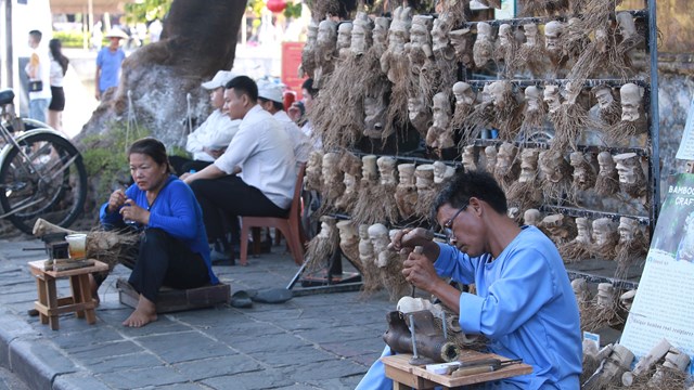 Quảng Nam: Ngỡ ngàng khi ngắm những kiệt tác được làm từ những gốc tre