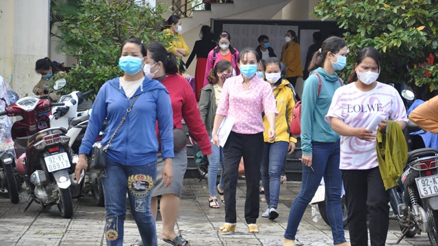 Quảng Nam: Thí sinh viên chức nói gì về việc không nhận quyết định trúng tuyển