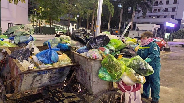 Quảng Ninh: Báo động việc sử dụng túi nilon trong thu gom rác