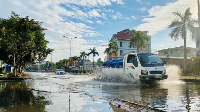 Quảng Ninh: Chủ đầu tư chậm trễ, Khu đô thị mới Cienco 'cứ triều cường là ngập' 