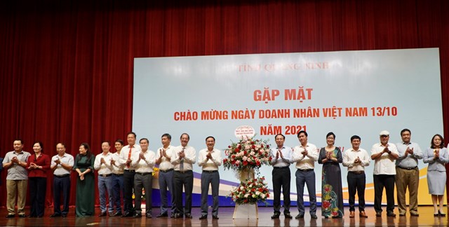quang-ninh-t225i-cau-tr250c-doanh-nghiep-gan-voi-chuyen-doi-so_2.jpg quang-ninh-t225i-cau-tr250c-doanh-nghiep-gan-voi-chuyen-doi-so_2.jpg