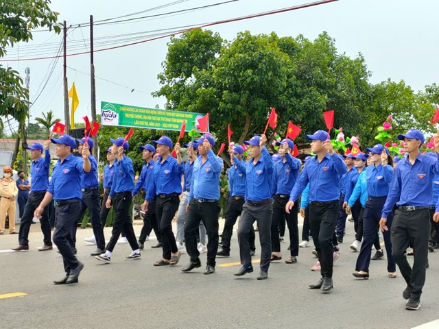 quang-tri-chuan-bi-ch224o-d243n-ng224y-le-lon-ron-r224ng-m224-trang-nghi234m_7.jpg quang-tri-chuan-bi-ch224o-d243n-ng224y-le-lon-ron-r224ng-m224-trang-nghi234m_7.jpg