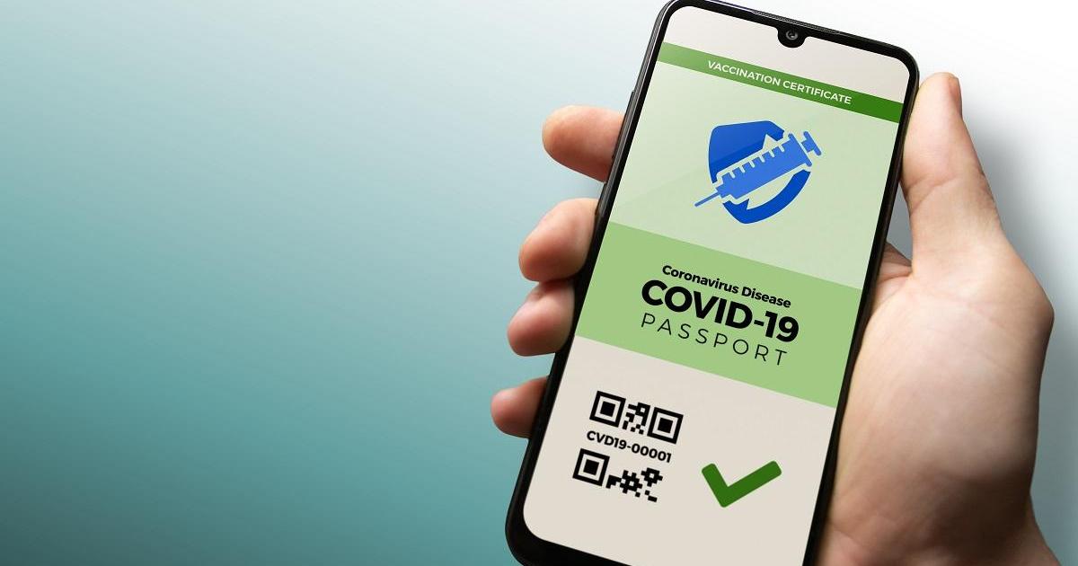 Quốc gia đầu tiên cấp 'hộ chiếu vaccine'
