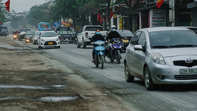 quoc-lo-6-doan-ba-la-xu226n-mai-duoc-dau-tu-hon-8000-ty-dong-de-n226ng-cap-cai-tao_1.jpg