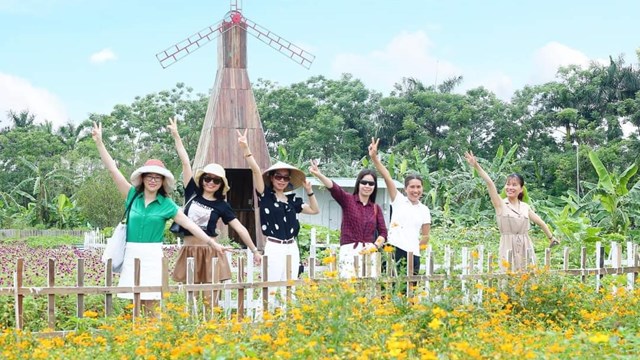 Quy hoạch, phát triển du lịch làng nghề ở Hà Nội: Cần một chiến lược dài hạn - Bài 2: Du lịch sinh thái ở Hồng Vân-  Giá trị kép kinh tế và môi trường