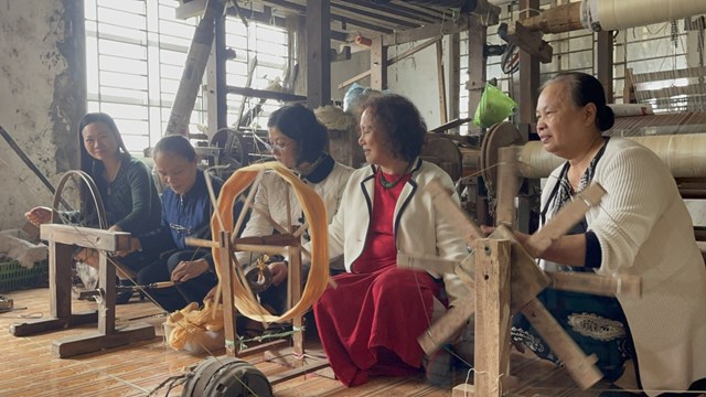 quy-hoach-ph225t-trien-du-lich-l224ng-nghe-o-h224-noi-can-mot-chien-luoc-d224i-han-b224i-3-go-n250t-that-cho-du-lich-l224ng-nghe_1.jpg quy-hoach-ph225t-trien-du-lich-l224ng-nghe-o-h224-noi-can-mot-chien-luoc-d224i-han-b224i-3-go-n250t-that-cho-du-lich-l224ng-nghe_1.jpg