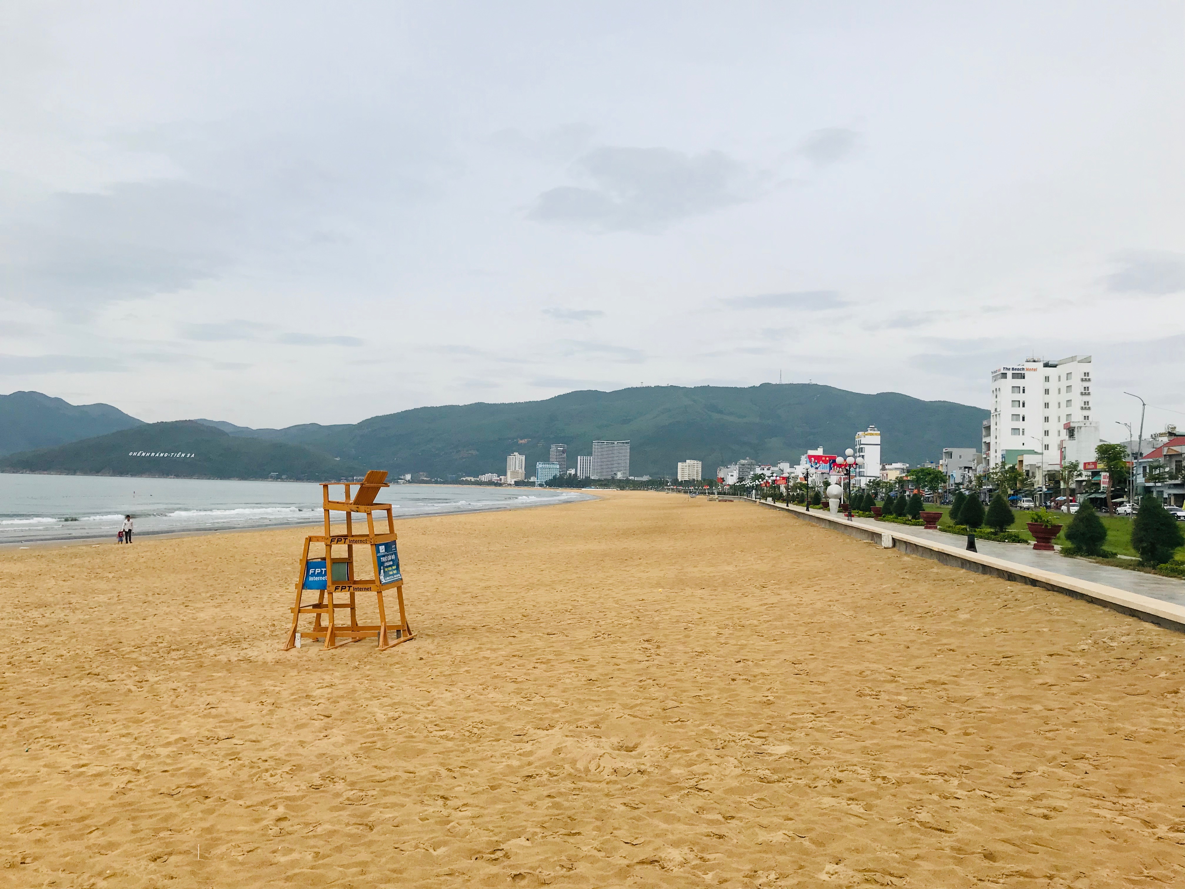 quy-nhon-cho-ph233p-c225c-co-so-kinh-doanh-dich-vu-kh244ng-thiet-yeu-hoat-dong-tro-lai_1.jpg quy-nhon-cho-ph233p-c225c-co-so-kinh-doanh-dich-vu-kh244ng-thiet-yeu-hoat-dong-tro-lai_1.jpg