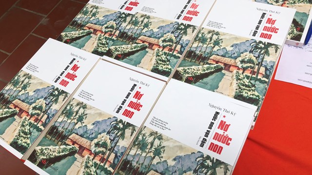 Ra mắt tiểu thuyết và vở sân khấu 'Nợ nước non' tái hiện cuộc đời Chủ tịch Hồ Chí Minh