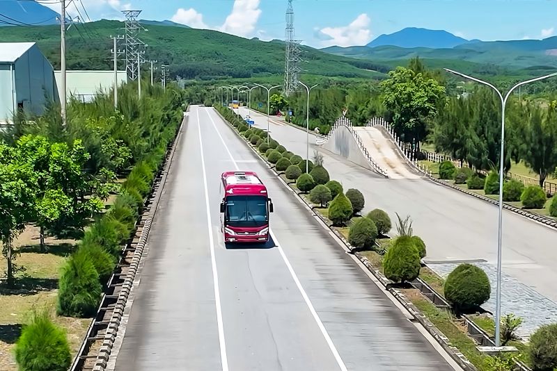 Kiểm định xe bus THACO trên đường thử