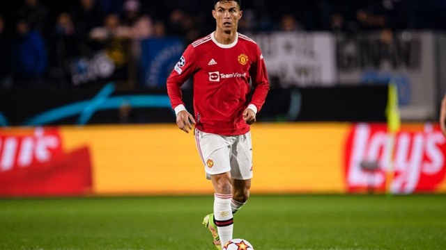 Ronaldo giành cú đúp giải thưởng tháng 10 của MU