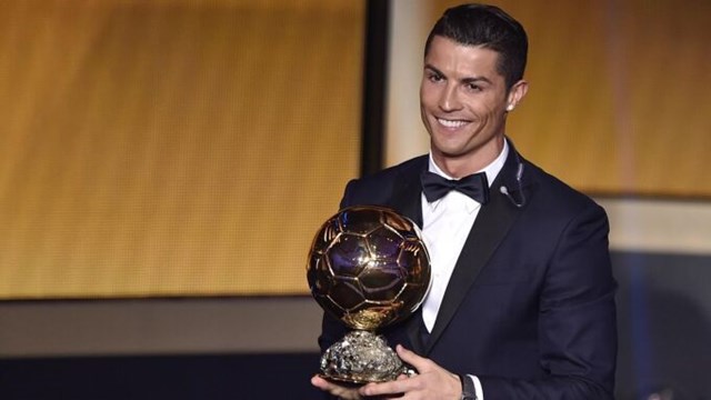 ronaldo-hon-messi-200-diem-bau-qua-b243ng-v224ng_1.jpg