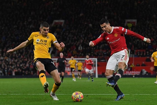 ronaldo-thi-dau-mo-nhat-truoc-wolves_1.jpg