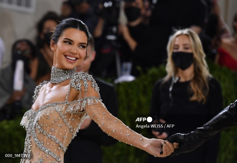 Một số hình ảnh sao tham dự Met Gala 2021. Ảnh: AFP