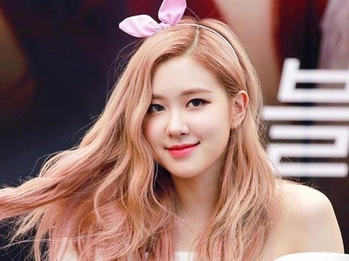 Rosé - Blackpink và loạt thành tích khủng: Đáng chú ý là chiếc cúp đầu tay