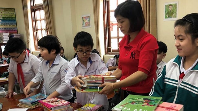 Sách giáo khoa dùng chung: Tránh lãng phí