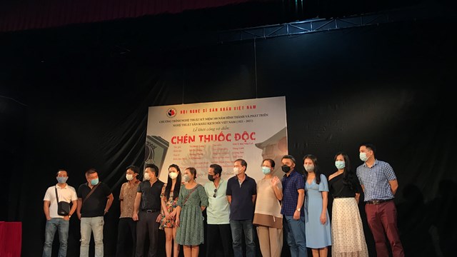 Sân khấu Việt ‘rộn ràng’ ngày trở lại
