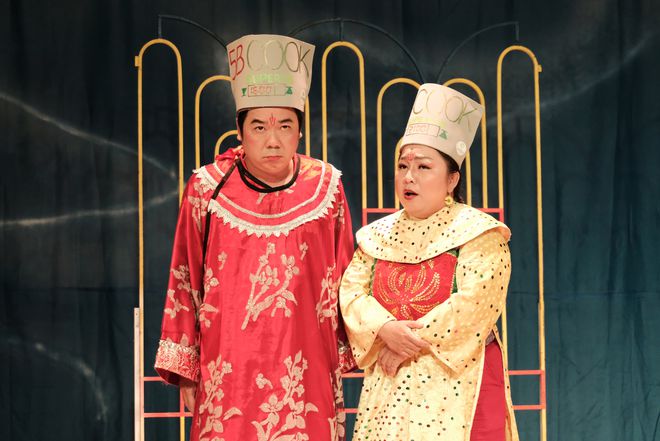 Sân khấu 5B sáng đèn lại, 'bà bầu' Mỹ Uyên ‘tá hỏa’ với hóa đơn điện - ảnh 2