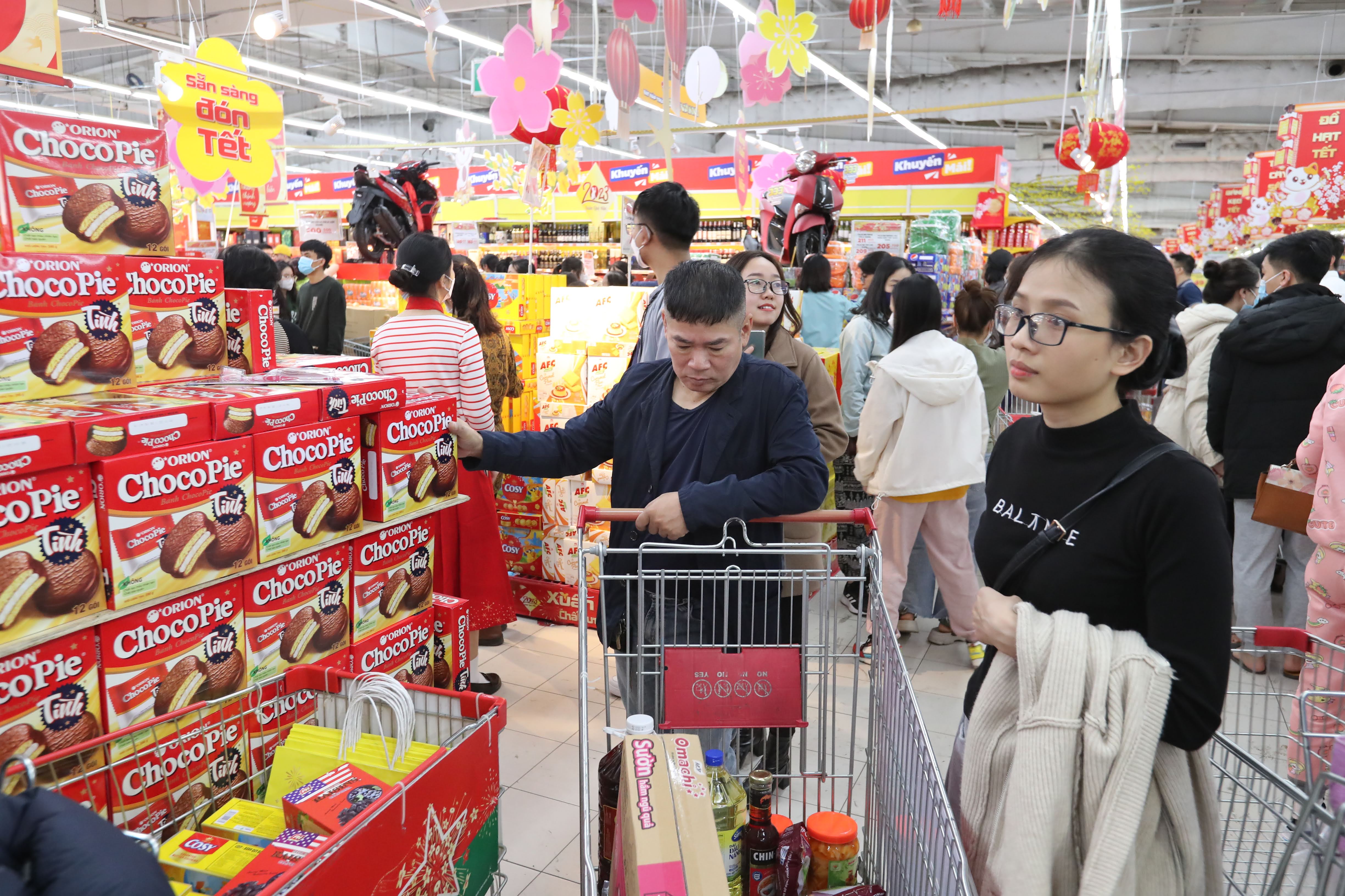 san-s224ng-nguon-cung-h224ng-tet_1.jpg san-s224ng-nguon-cung-h224ng-tet_1.jpg