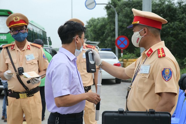 sau-5-ng224y-ra-qu226n-csgt-xu-l253-hon-2000-vi-pham-nong-do-con-ma-t250y_1.jpg sau-5-ng224y-ra-qu226n-csgt-xu-l253-hon-2000-vi-pham-nong-do-con-ma-t250y_1.jpg