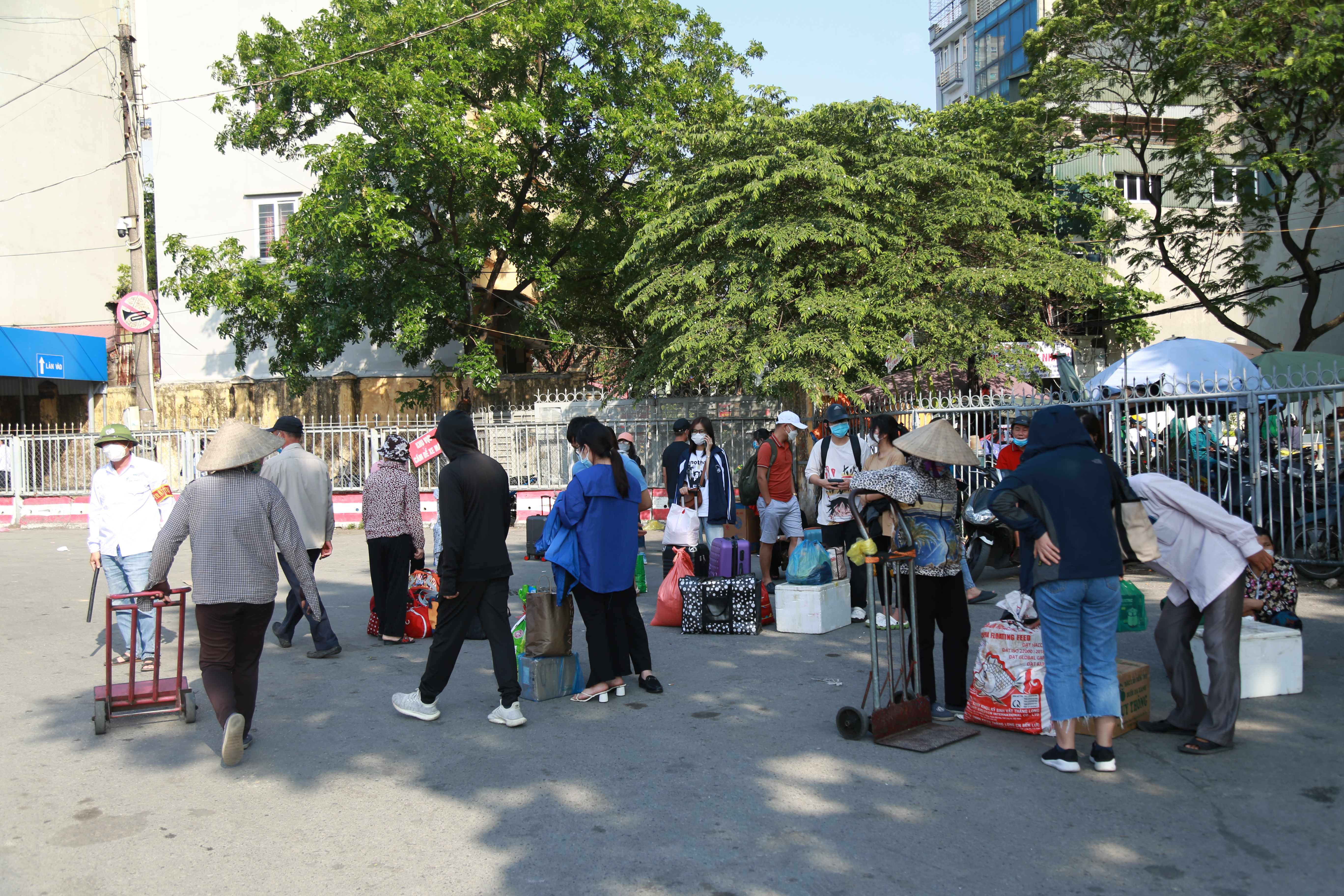 sau-ky-nghi-le-nguoi-d226n-249n-249n-tro-ve-h224-noi_13.jpg sau-ky-nghi-le-nguoi-d226n-249n-249n-tro-ve-h224-noi_13.jpg