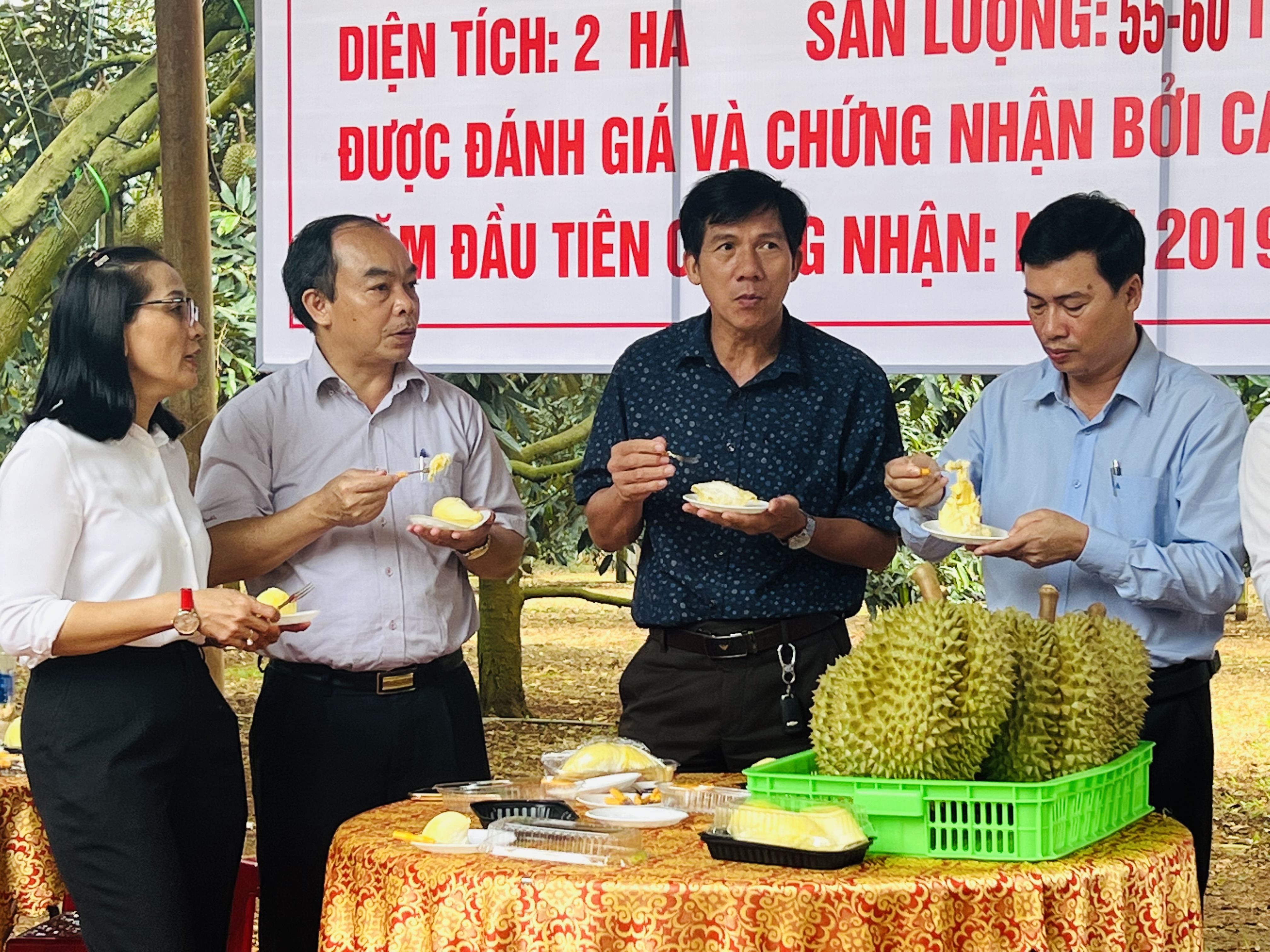 sau-ri234ng-kr244ng-pac-v224-kh225t-vong-vuon-xa-tr234n-thi-truong-quoc-te_7.jpg sau-ri234ng-kr244ng-pac-v224-kh225t-vong-vuon-xa-tr234n-thi-truong-quoc-te_7.jpg