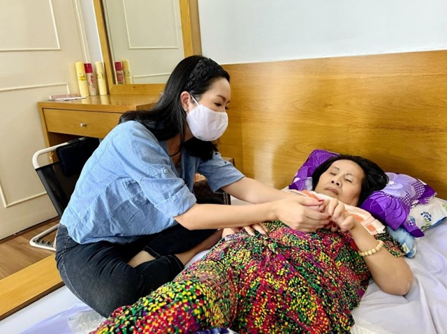 sau-thoi-gian-chong-choi-voi-benh-tat160nghe-si-ho224ng-lan-tr250t-hoi-tho-cuoi-c249ng_1.jpg sau-thoi-gian-chong-choi-voi-benh-tat160nghe-si-ho224ng-lan-tr250t-hoi-tho-cuoi-c249ng_1.jpg