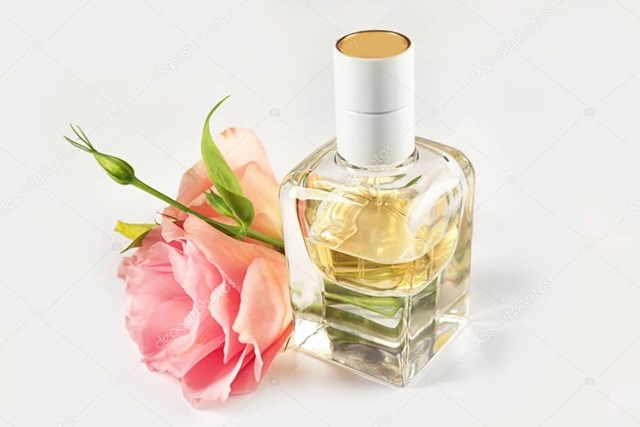 scent-with-love-the-he-tre-muon-truyen-tai-th244ng-diep-g236-qua-m249i-huong-nuoc-hoa_1.jpg