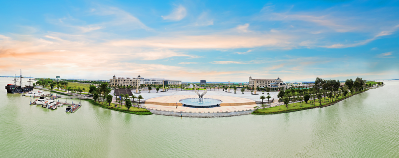 Khu đô thị sinh thái thông minh Aqua City quy mô 1.000ha tại phía Đông TP. HCM chuẩn bị đón cư dân vào cuối năm. Khu đô thị sinh thái thông minh Aqua City quy mô 1.000ha tại phía Đông TP. HCM chuẩn bị đón cư dân vào cuối năm.