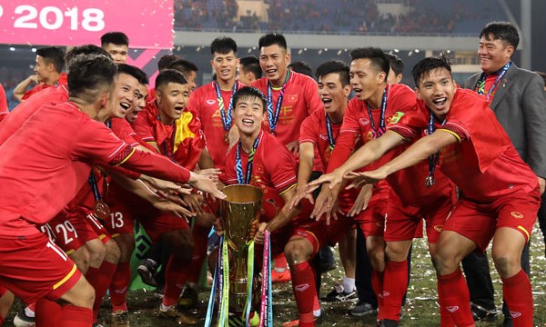 Singapore thành chủ nhà AFF Cup 2020: Tuyển Việt Nam đá sân cỏ nhân tạo