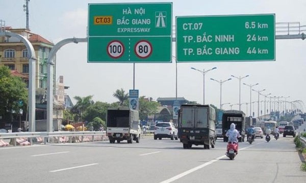 Sớm đầu tư đồng bộ hệ thống đường gom cao tốc Hà Nội - Bắc Giang