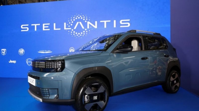 Stellantis quyết tâm tranh giành thị trường xe điện Châu Âu với các đối thủ Trung Quốc