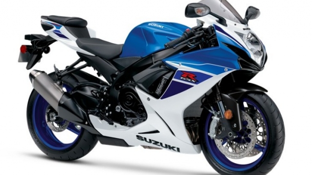 Suzuki RSX-R600 2025 trình làng, giá bán 11.999 USD