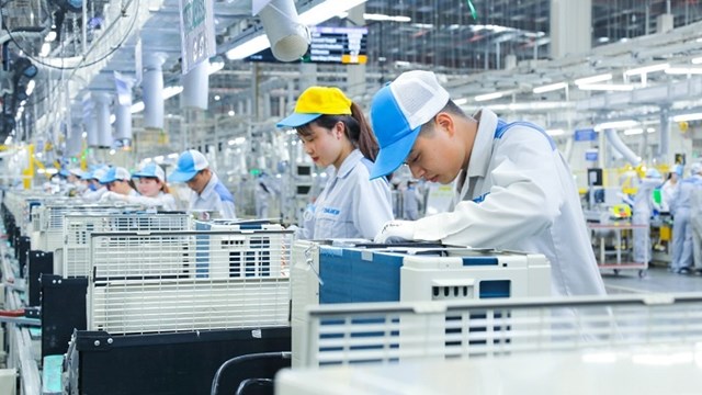 Tái cơ cấu nền kinh tế: Ưu tiên doanh nghiệp tư nhân