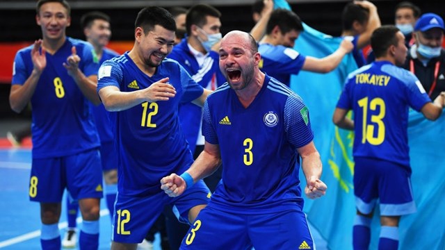 Tây Ban Nha bị loại sốc dù dẫn trước 2 bàn tại tứ kết Futsal World Cup 2021