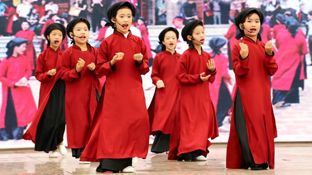 Tìm nguồn nhân lực cho phát triển văn hoá