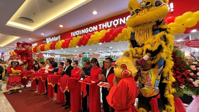 Tăng tốc mở rộng quy mô, WinCommerce khai trương hai siêu thị WinMart tại miền Tây
