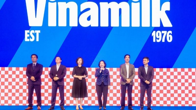 Vinamilk công bố nhận diện thương hiệu mới