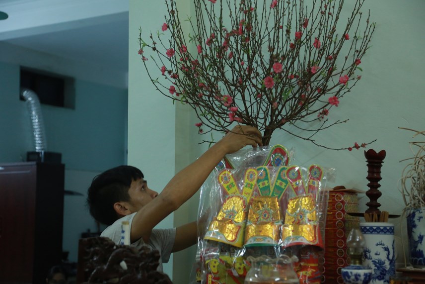 tet-du-day-trong-ng244i-nh224-ngap-tieng-cuoi-cua-39nguoi-h249ng39-nguyen-ngoc-manh_1.jpg tet-du-day-trong-ng244i-nh224-ngap-tieng-cuoi-cua-39nguoi-h249ng39-nguyen-ngoc-manh_1.jpg