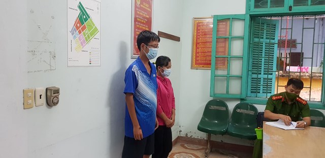 th225i-b236nh-bat-2-c225n-bo-nhan-hoi-lo-de-39th244ng-chot39-kiem-so225t-dich_1.jpg th225i-b236nh-bat-2-c225n-bo-nhan-hoi-lo-de-39th244ng-chot39-kiem-so225t-dich_1.jpg