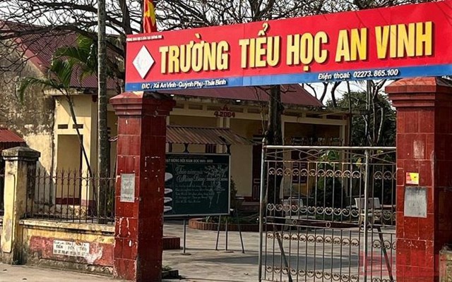 th225i-b236nh-khoi-to-thay-gi225o-d226m-244-nu-sinh-lop-4_1.jpg th225i-b236nh-khoi-to-thay-gi225o-d226m-244-nu-sinh-lop-4_1.jpg