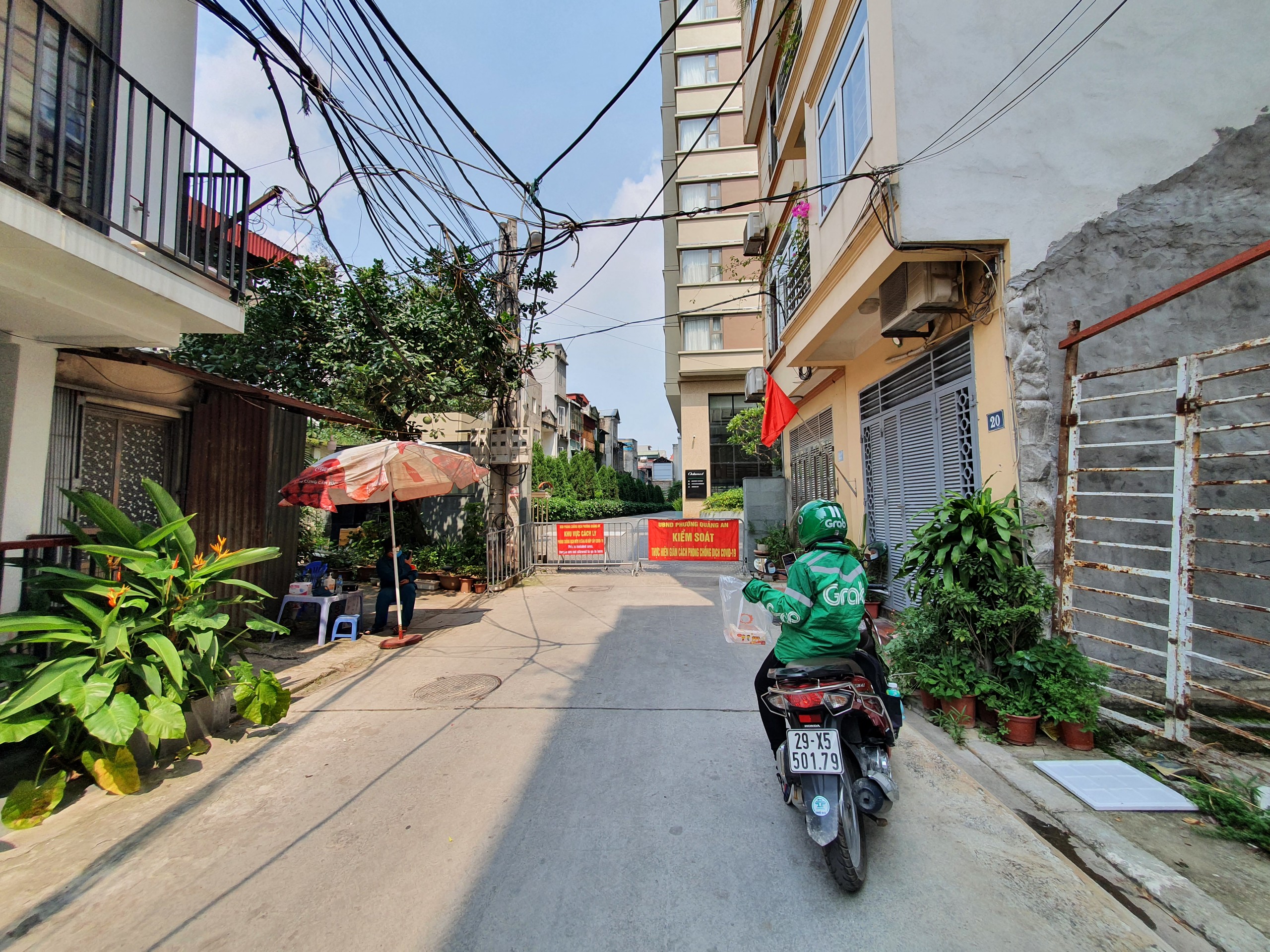 th234m-5-ca-nhiem-ngo224i-cong-dong-h224-noi-phong-toa-nhieu-noi_3.jpg